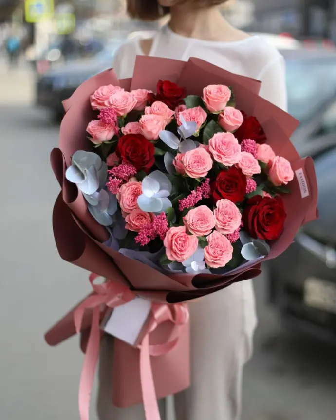 Luxury Pink & Red Rose Bouquet