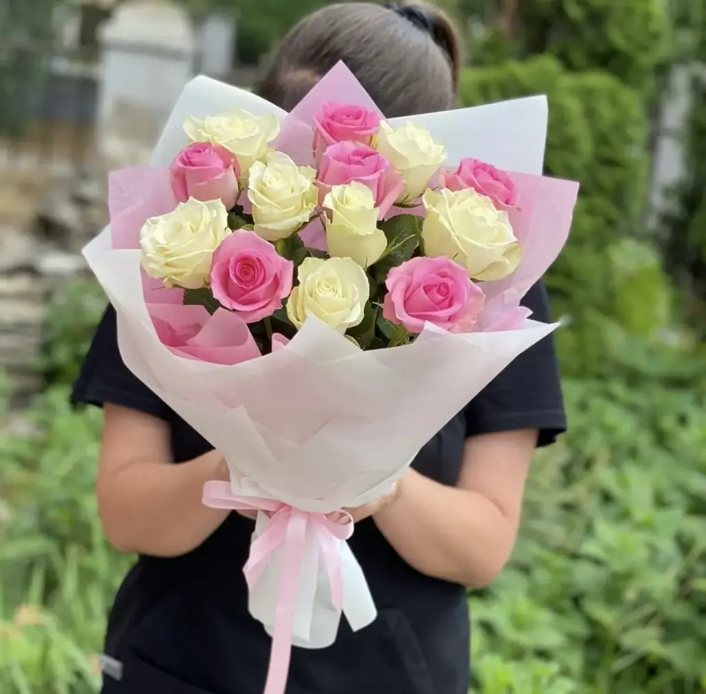 Pink & White Rose Bouquet