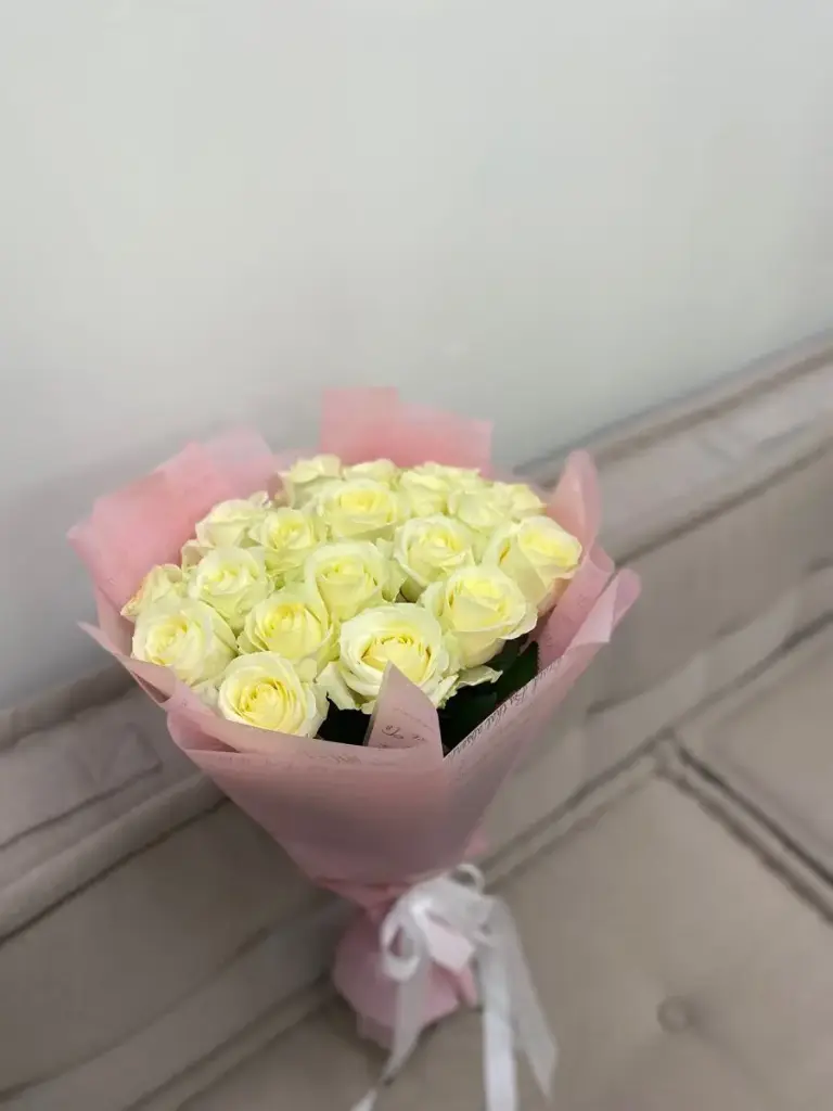 Elegant White Rose Bouquet