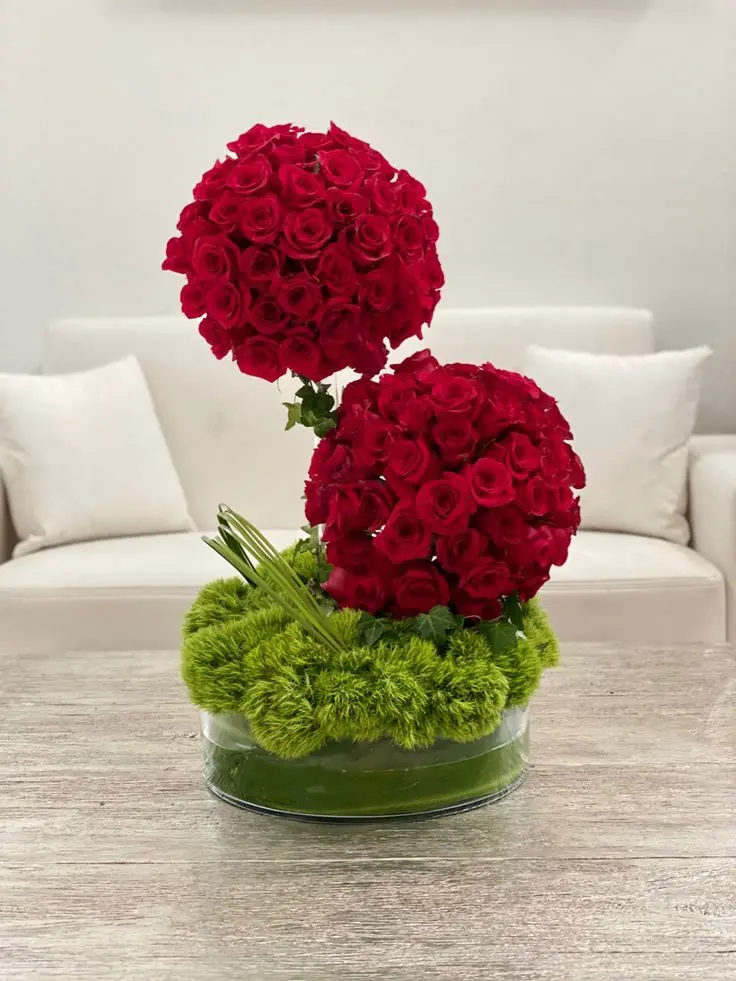Crimson Elegance Arrangement ❤